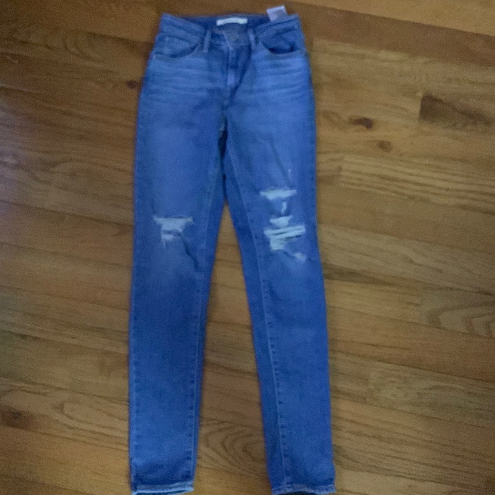 Levi jeans